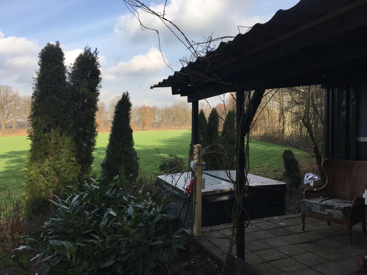 Holiday Home In Reutum Weerselo With Jacuzzi Beekdorp Exterior photo