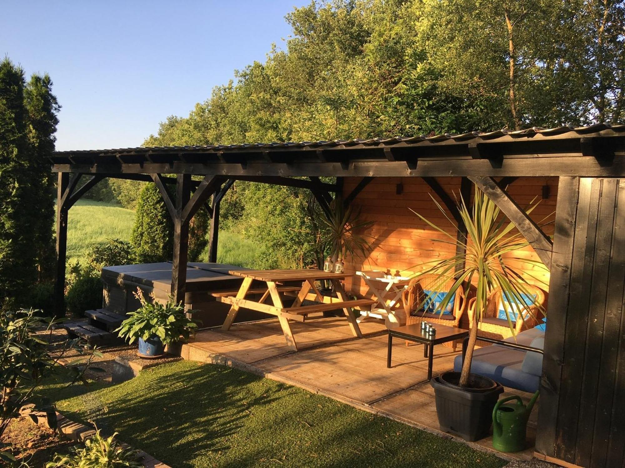 Holiday Home In Reutum Weerselo With Jacuzzi Beekdorp Exterior photo